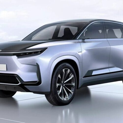 Subaru готує до випуску великий трирядний електрокросовер