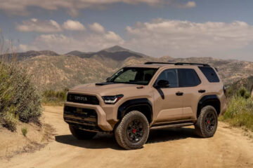 Toyota 4Runner TRD Pro протестували у пустелі
