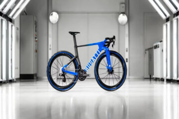 Bugatti випустила велосипед дорожчий за Toyota Corolla