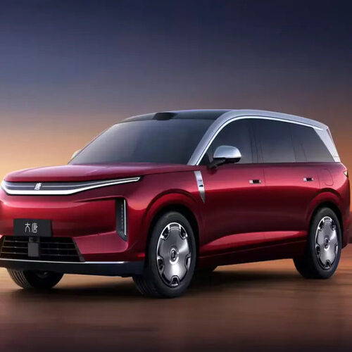 BYD презентує електрокросовер з рекордним пробігом 950 км