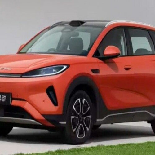 З’явилось перше офіційне зображення оновленого BYD Sealion 05