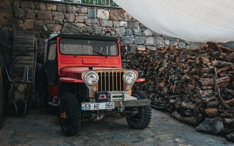 Jeep Avenger з оновленим дизайном та освітленою решіткою