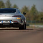 Mercedes-AMG GT63 S E Performance — гібридний спорткар на дорозі