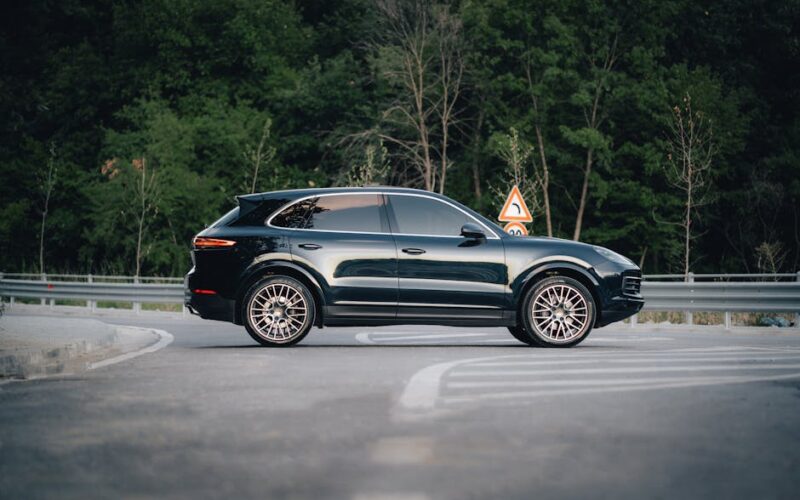 Porsche Macan на виробничій лінії — завершення виробництва бензинових моделей