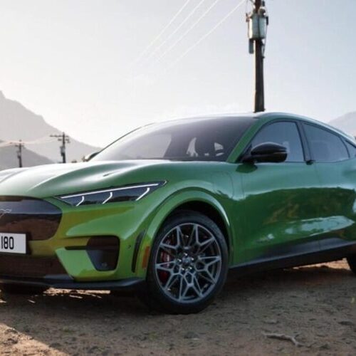 Ford може випустити чотиридверний Mustang до 2028 року