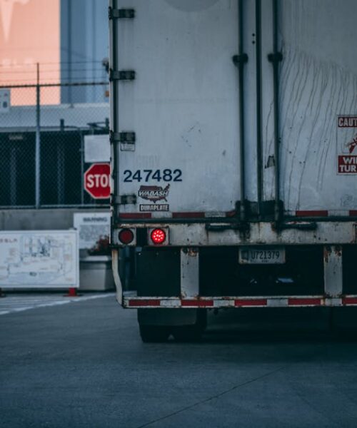 Tesla Semi: перший електричний вантажівка з нової лінії виробництва