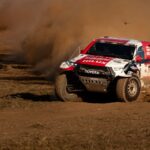 Toyota Hilux перетворений на самозавантажувальний самоскид