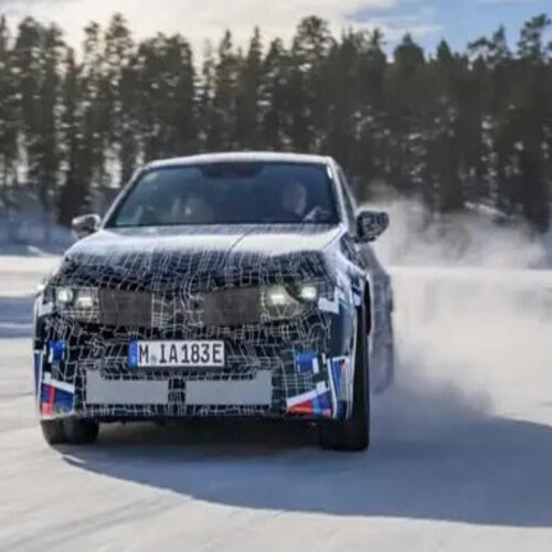 BMW зробить свій найдешевший електроседан потужнішим