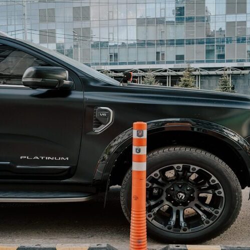 В Києві помітили дорогий і «заряджений» Ford Ranger