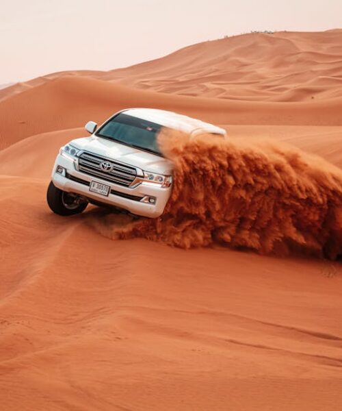 Theeb X01: перший арабський позашляховик нагадує Mercedes G-Class