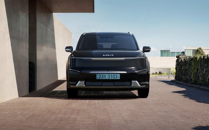 Оновлений Kia Niro HEV для європейського ринку