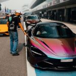 McLaren MCL-HY гібридний суперкар для перегонів
