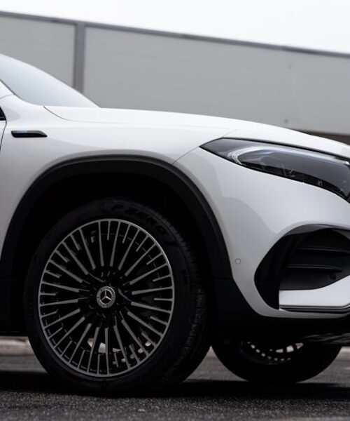 Mercedes-Benz розширює лінійку електричних GLC новою версією