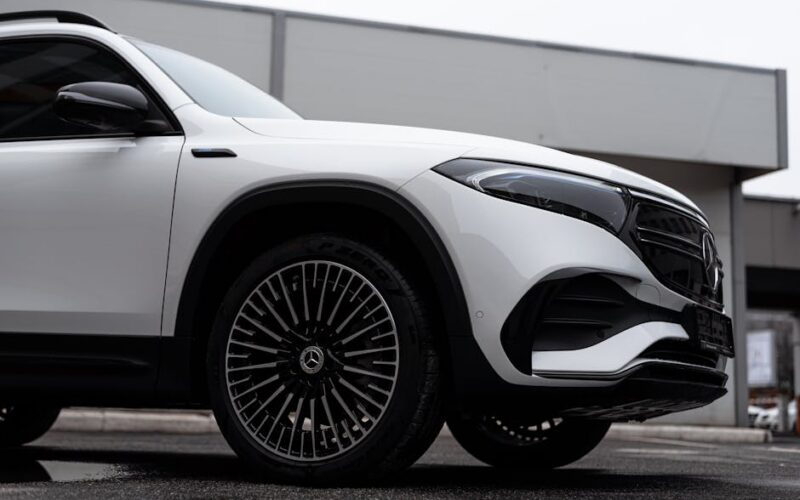 Новий електричний Mercedes-Benz GLC 250 EQ