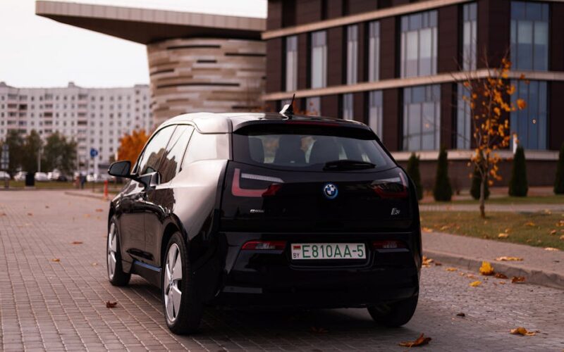 Новий BMW iX3, презентація електромобіля в Україні