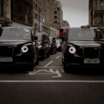 Автономне таксі Bolt у місті