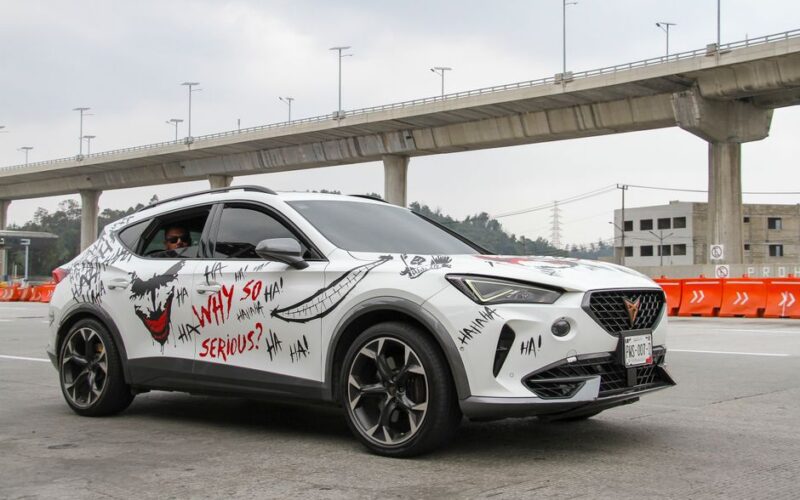 CUPRA Formentor з новим спортивним пакетом від ABT на гоночній трасі