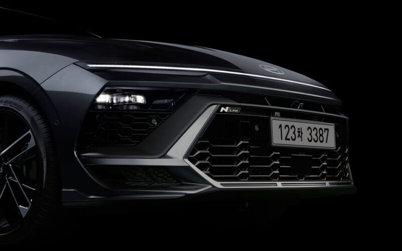 Електромобіль Hyundai N на дорозі