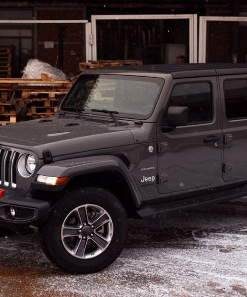 Jeep Recon EV: перший електричний позашляховик вже у продажу