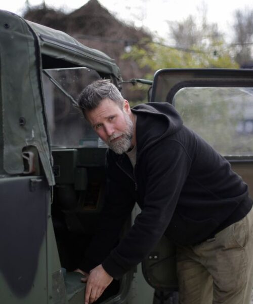 Jeep представляє військові версії Wrangler і Gladiator Sarge
