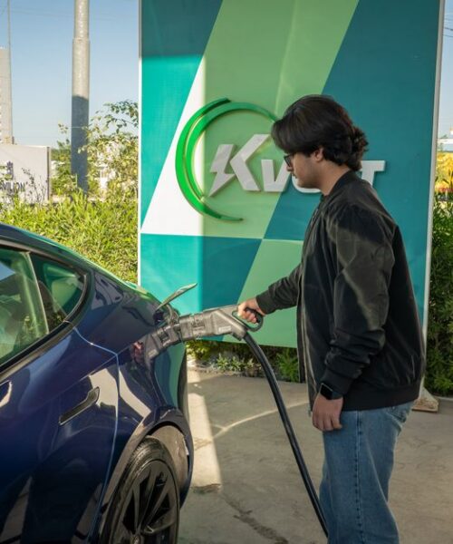 Київ планує встановити 6,5 тисячі зарядних станцій для електромобілів