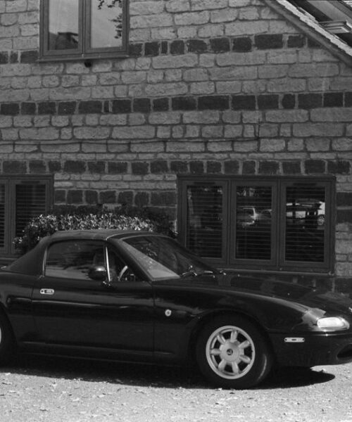 Mazda MX-5 отримала додаткові 4 к.с. і нові кольори в Європі