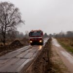 Mercedes-Benz демонструє ефективність електричних вантажівок у зимовій Німеччині, порівнюючи з Tesla Semi