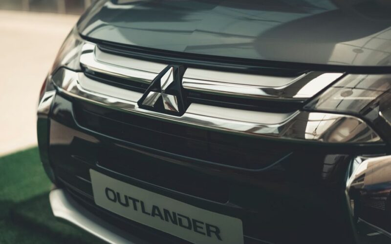 оновлений електромобіль Mitsubishi eK X EV з новим дизайном