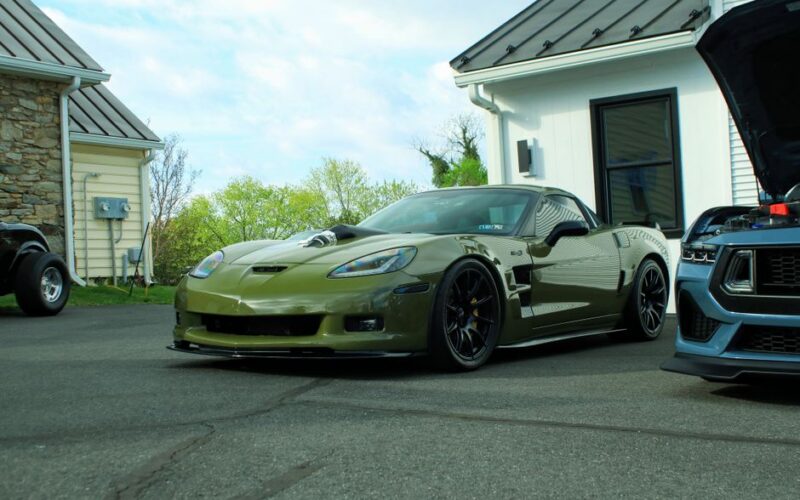 Porsche 911 GT3 у кольорі Earls Court Green Metallic