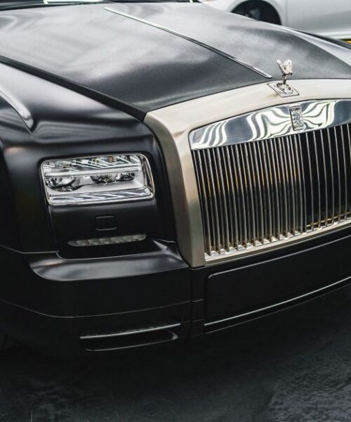 Rolls-Royce презентував унікальний Ghost Black Badge Tourist Trophy