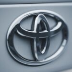 Toyota відкликає електромобілі через несправність блоку керування