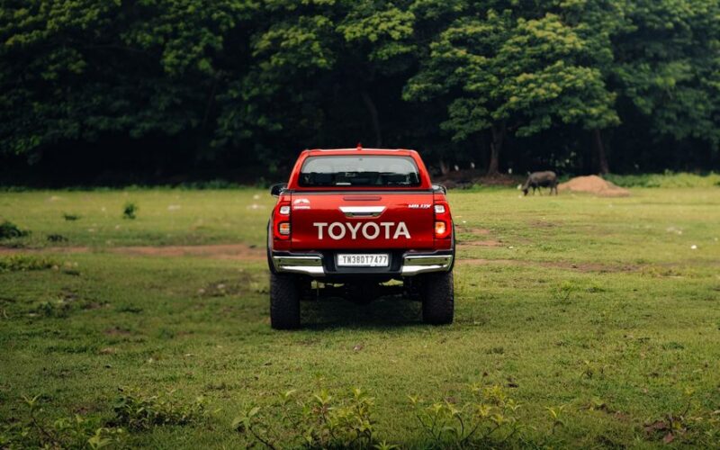 Рендер пікапа на базі Toyota Corolla Cross