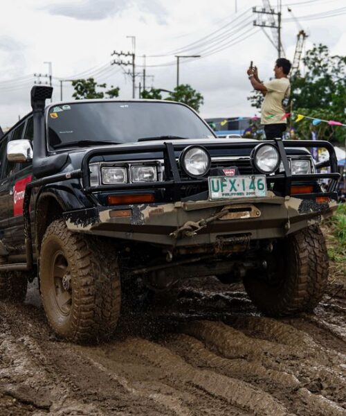 Toyota представила позашляховий Land Cruiser FJ на фестивалі в Японії