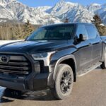 Toyota Tundra та Nissan Murano, американські автомобілі