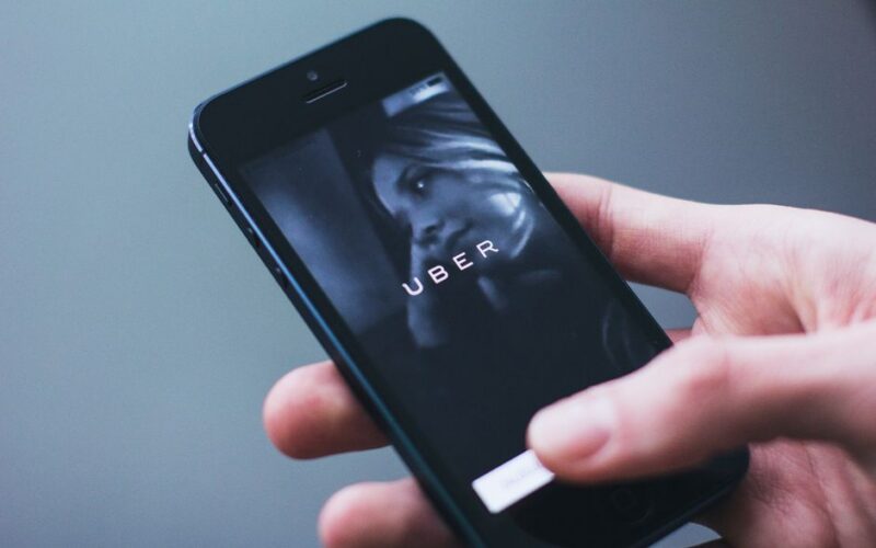 Акціонери Uber подали до суду на керівництво через безпеку