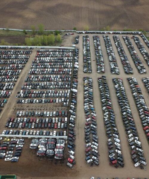 Попит на вживані авто з США в Україні знизився на 12%