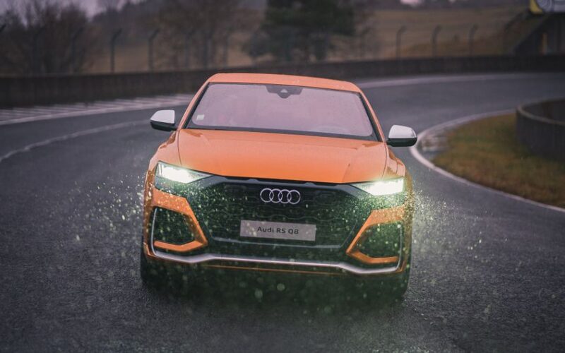 Новий Audi RS Q5 на тестах у Південній Європі