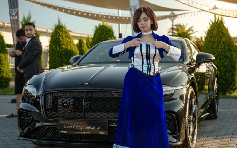 Bentley Torcal з оркестровою симфонією для звуку V8
