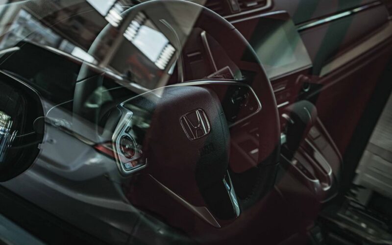 Оновлений компактвен Honda Fit з версією Z та гібридною системою