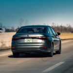 Дизайн нового електроседана Jetta M6 з схожістю на Tesla Model 3