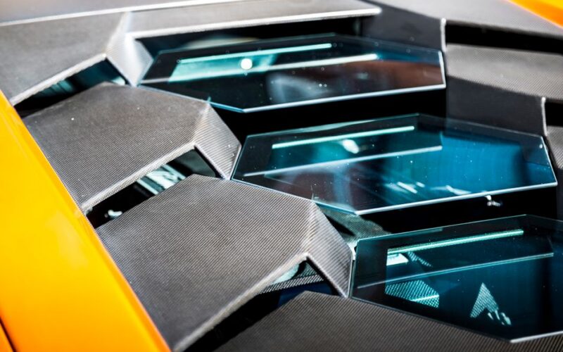 Дизайн Lamborghini Temerario з ескізними лініями