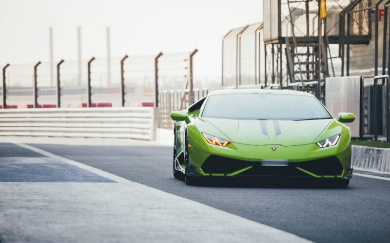 Трекова версія Lamborghini Revuelto SV на тестах