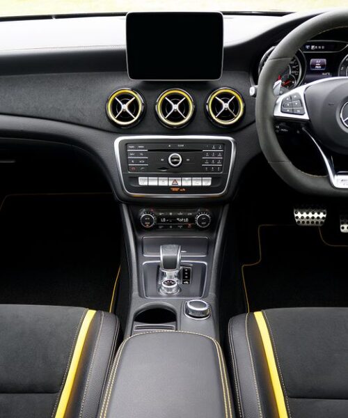 Новий Mercedes-Benz GLA 2027 дебютував у Варшаві