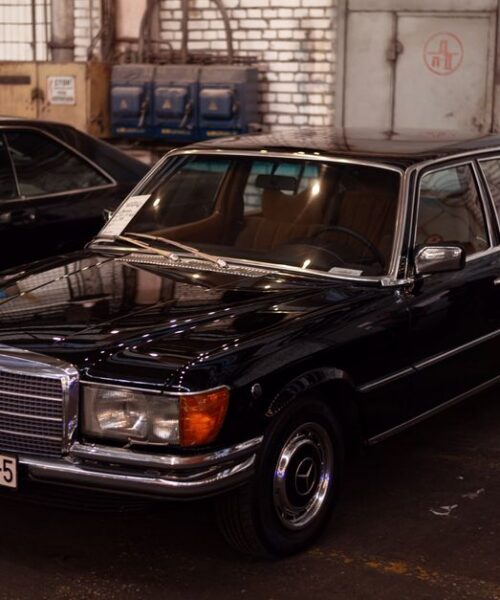 Mercedes-Benz 190 повертається: нова 765-сильна версія