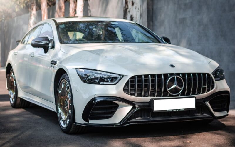 Mercedes-AMG GT, що згорів під час тестів в Іспанії