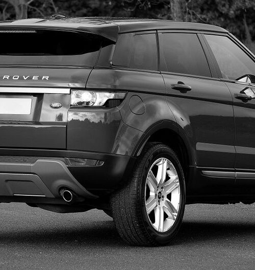 JLR підтверджує дебют електричного Range Rover Sport у 2026