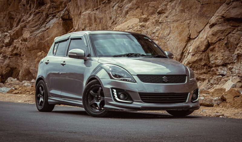 Новий компактний гібрид Suzuki Swift на виставці Japan Mobility Show