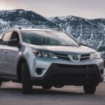 Оновлений Toyota Crown Crossover з новим дизайном і гібридною установкою