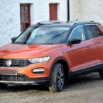 Електрокросовер Volkswagen ID.AURA T6 на вулицях міста