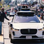 Таксі Waymo на автопілоті в міських умовах
